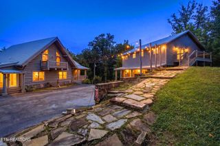 4167 Spring Creek Way, Sevierville, TN 37876