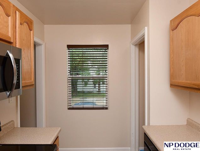 2701 S 60th Street, Omaha, NE 68106