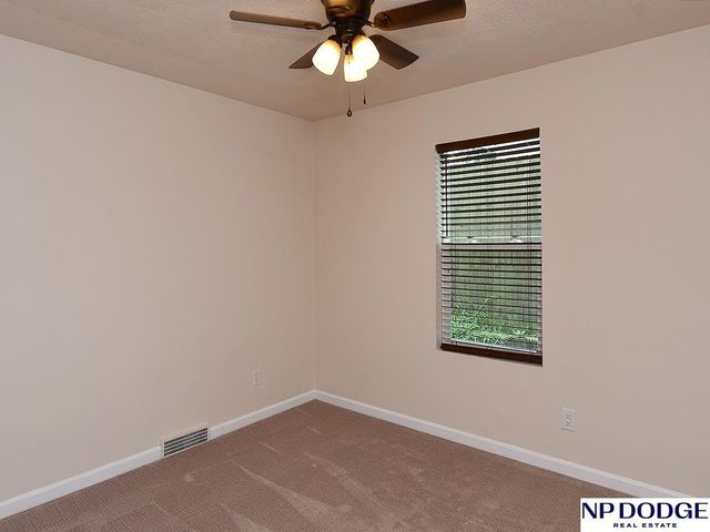 2701 S 60th Street, Omaha, NE 68106