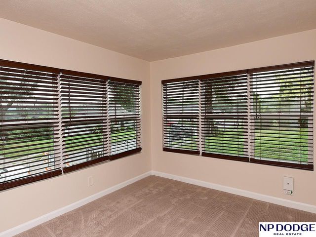 2701 S 60th Street, Omaha, NE 68106