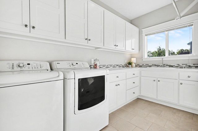 3281 Amtrak Drive SW, Byron Center, MI 49315