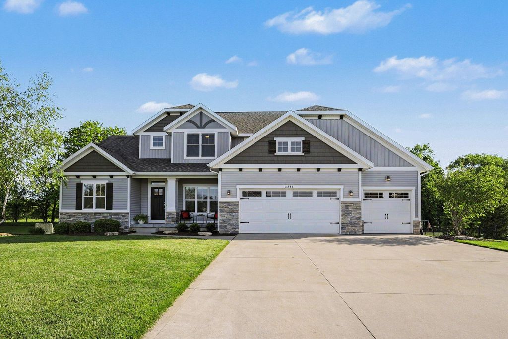 3281 Amtrak Drive SW, Byron Center, MI 49315