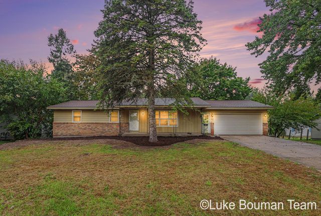 3349 146th Avenue, Holland, MI 49424