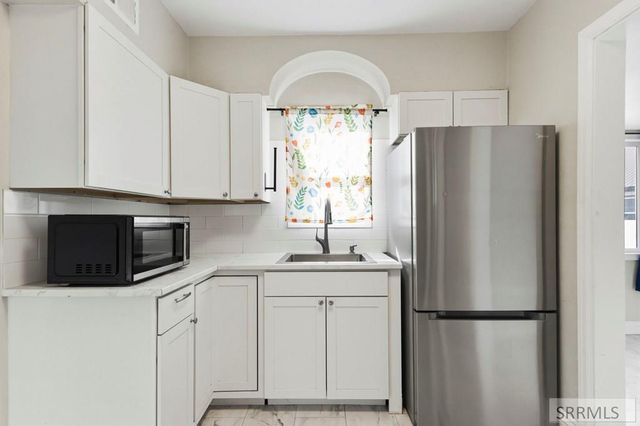 484 G Street, Idaho Falls, ID 83402