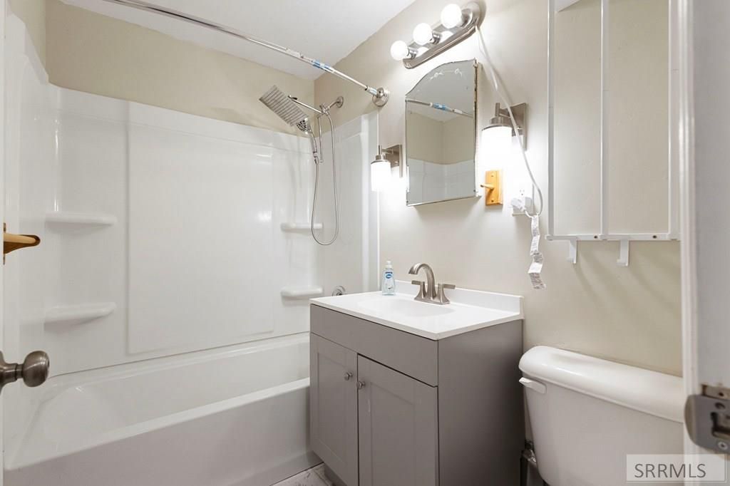 Image 28 of property listing at 484 G Street, Idaho Falls, ID 83402