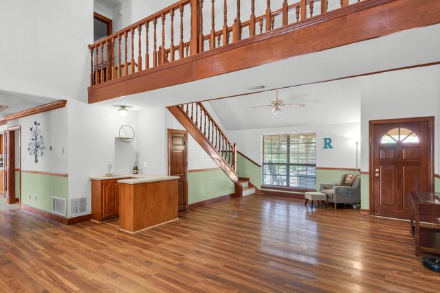 5 Shady Lane, Mary Esther, FL 32569