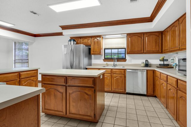 5 Shady Lane, Mary Esther, FL 32569