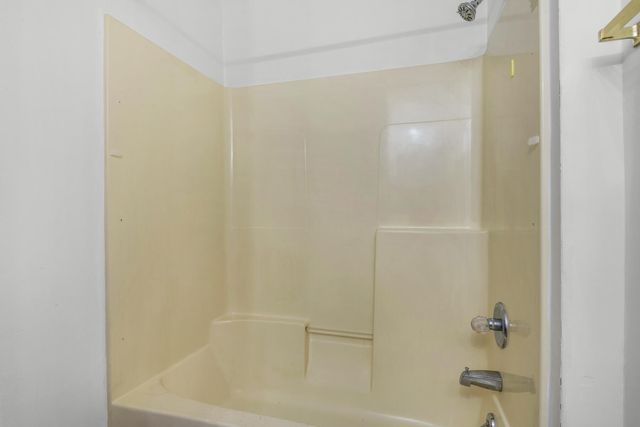 5 Shady Lane, Mary Esther, FL 32569