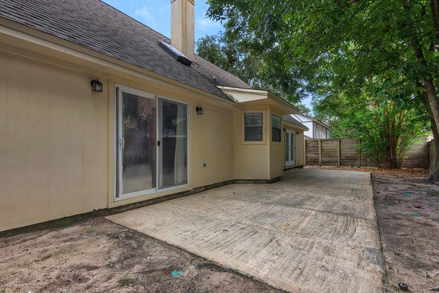 5 Shady Lane, Mary Esther, FL 32569