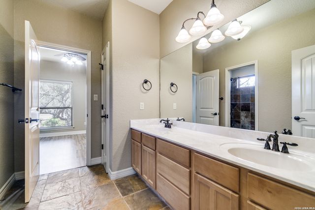 386 Wentworth, Spring Branch, TX 78070