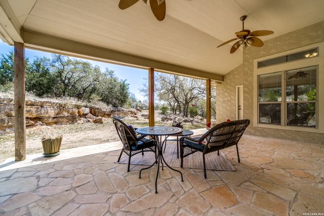 386 Wentworth, Spring Branch, TX 78070