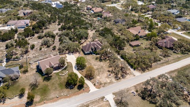 386 Wentworth, Spring Branch, TX 78070