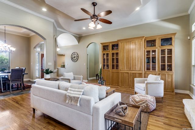 386 Wentworth, Spring Branch, TX 78070