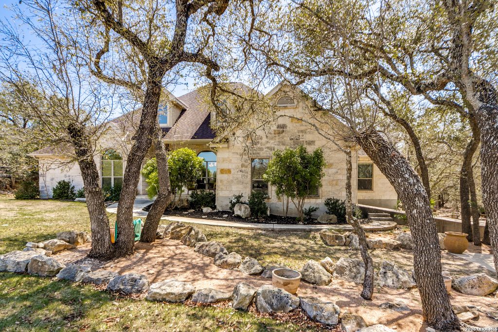 386 Wentworth, Spring Branch, TX 78070