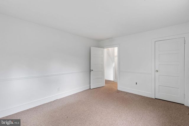 320 W 3RD ST, Moorestown, NJ 08057