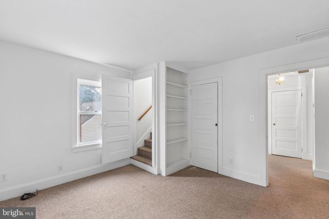 320 W 3RD ST, Moorestown, NJ 08057