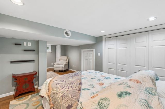 320 W 3RD ST, Moorestown, NJ 08057