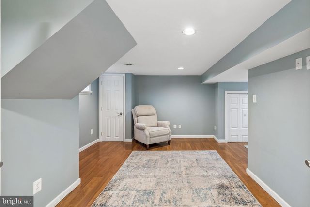 320 W 3RD ST, Moorestown, NJ 08057