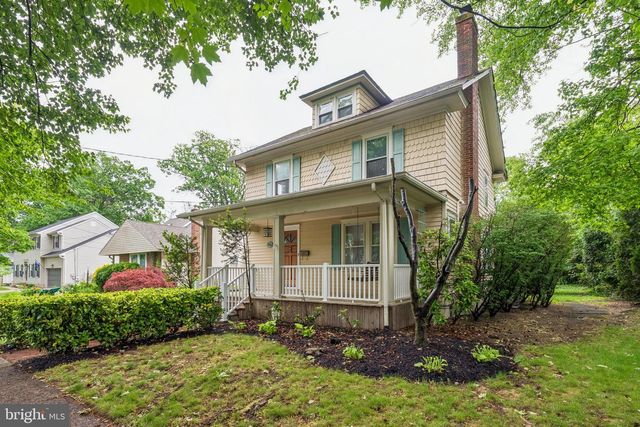 320 W 3RD ST, Moorestown, NJ 08057