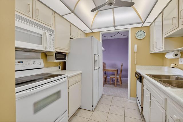 2121 N Ocean Boulevard 705w, Boca Raton, FL 33431