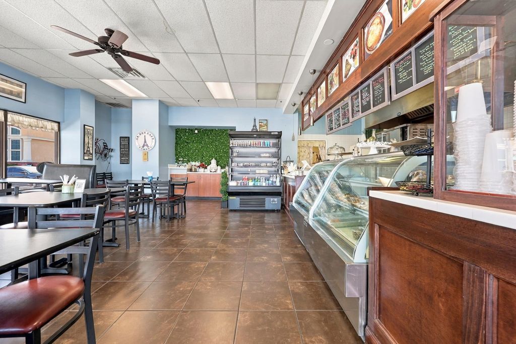 9616 N Kings Highway Galleria Shopping Center, Myrtle Beach, SC 29572 — photo 5