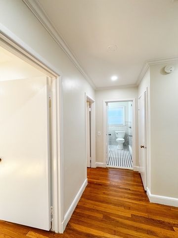 92 Woodcliff Rd, Brookline, MA 02467