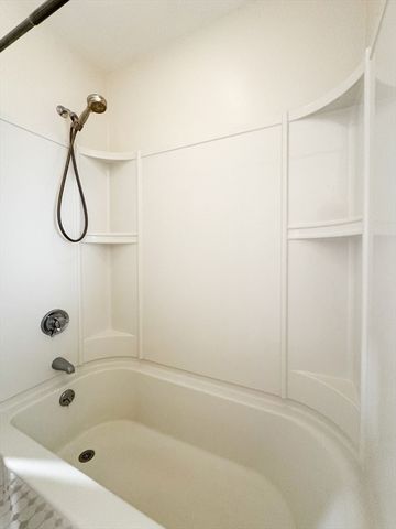 92 Woodcliff Rd, Brookline, MA 02467