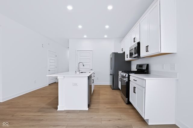 5361 Foxley Park Lane, Avon, IN 46123