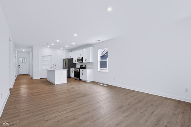 5361 Foxley Park Lane, Avon, IN 46123