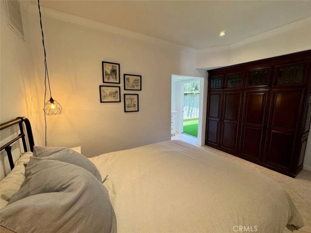 180 High Dr B, Laguna Beach, CA 92651