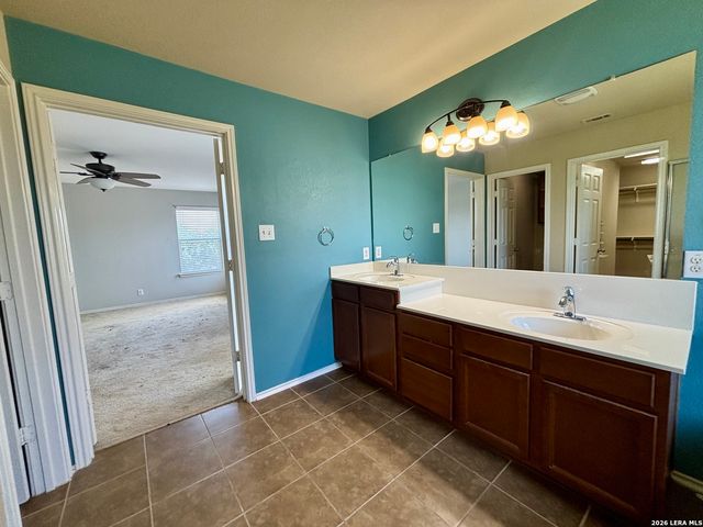 499 Perch Horizon, San Antonio, TX 78253