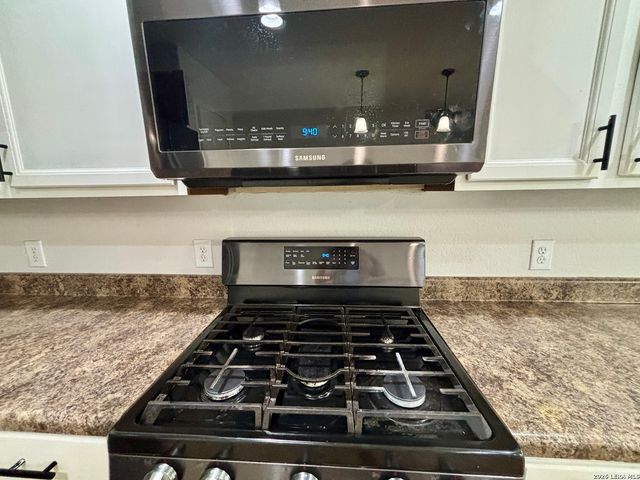 499 Perch Horizon, San Antonio, TX 78253