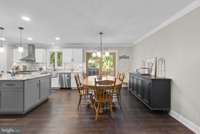 6421 LOCUST LN, Sykesville, MD 21784