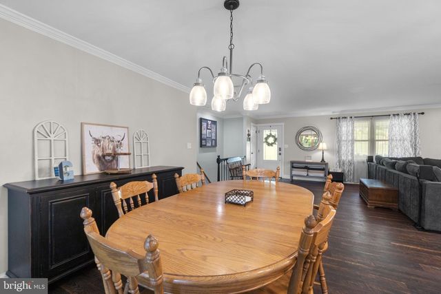 6421 LOCUST LN, Sykesville, MD 21784