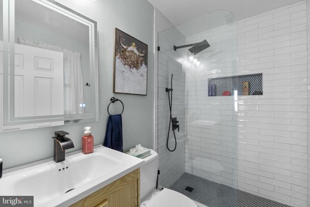 6421 LOCUST LN, Sykesville, MD 21784