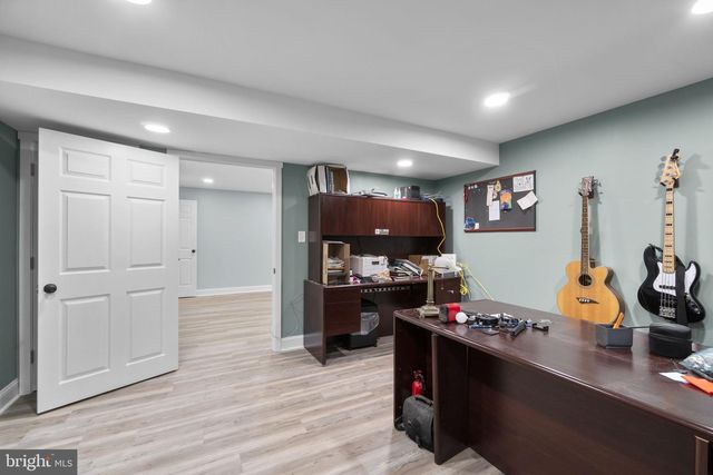 6421 LOCUST LN, Sykesville, MD 21784