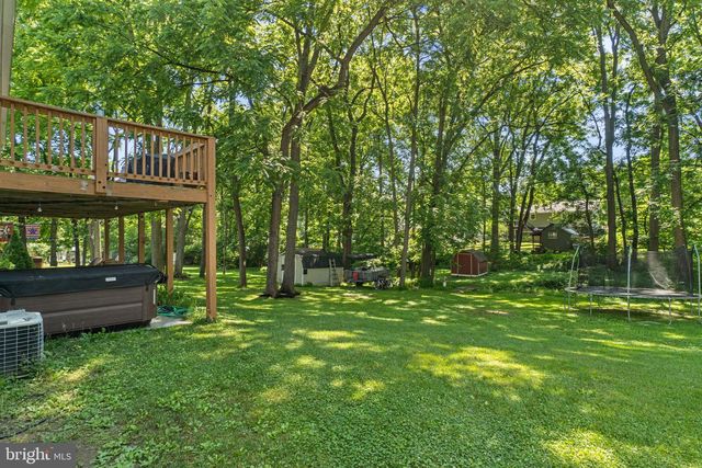 6421 LOCUST LN, Sykesville, MD 21784