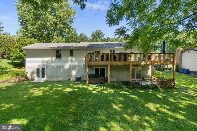 6421 LOCUST LN, Sykesville, MD 21784