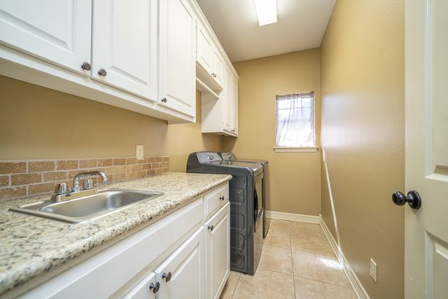 605 Cal Young Road, Hallsville, TX 75650