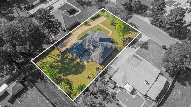 605 Cal Young Road, Hallsville, TX 75650
