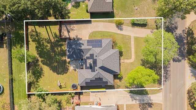 605 Cal Young Road, Hallsville, TX 75650