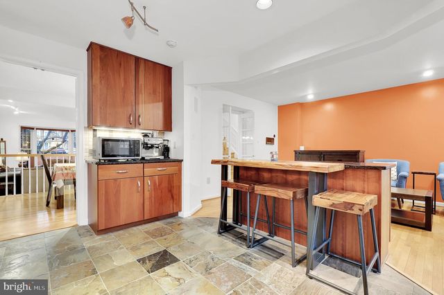 10804 BREWER HOUSE RD, Rockville, MD 20852