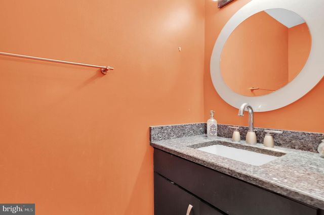 10804 BREWER HOUSE RD, Rockville, MD 20852