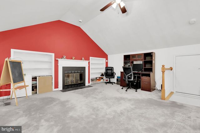 10804 BREWER HOUSE RD, Rockville, MD 20852