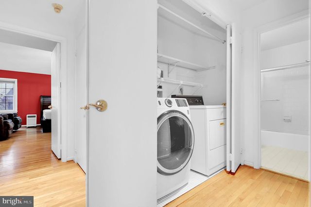 10804 BREWER HOUSE RD, Rockville, MD 20852