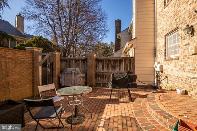 10804 BREWER HOUSE RD, Rockville, MD 20852