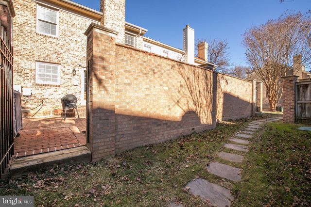 10804 BREWER HOUSE RD, Rockville, MD 20852