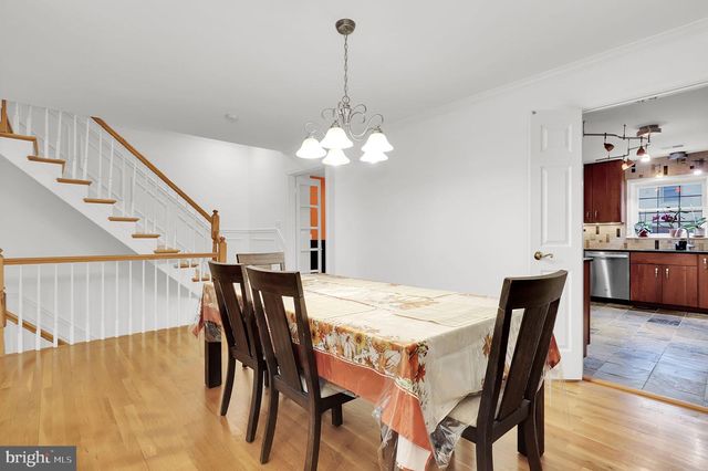 10804 BREWER HOUSE RD, Rockville, MD 20852