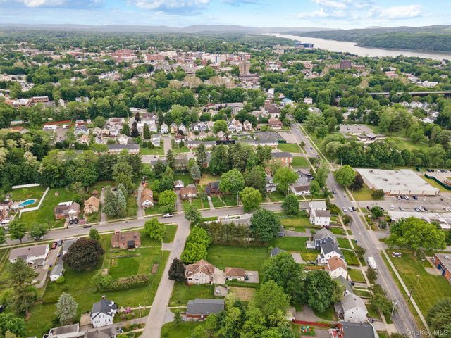8 Beekman Street, Poughkeepsie, NY 12601