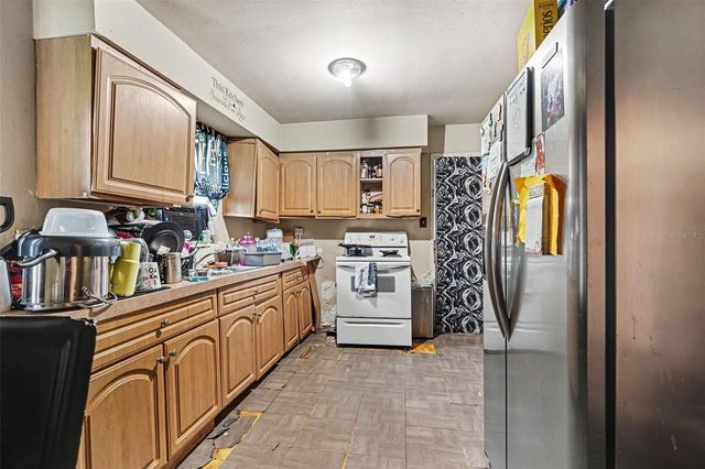 607 2ND AVENUE, Lake Wales, FL 33859